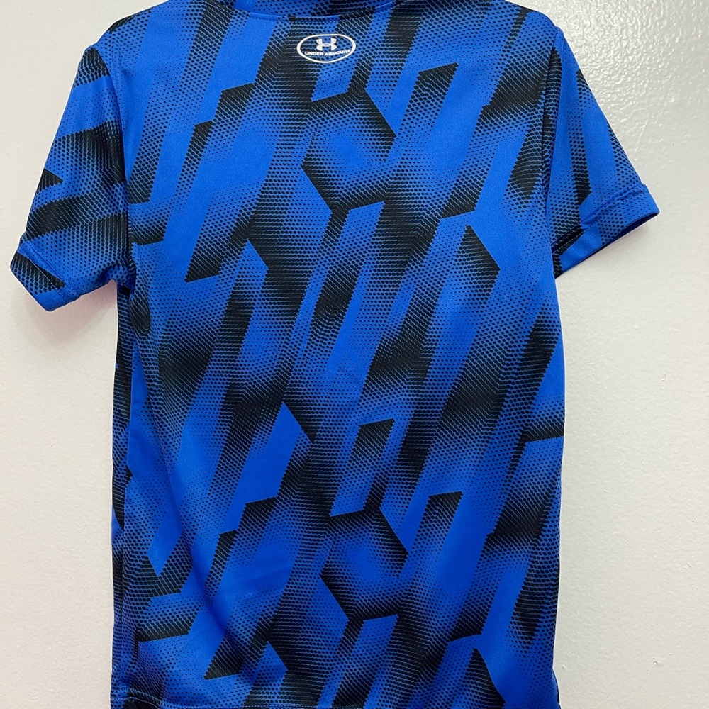 Under Armour Top - Picture 3 of 4
